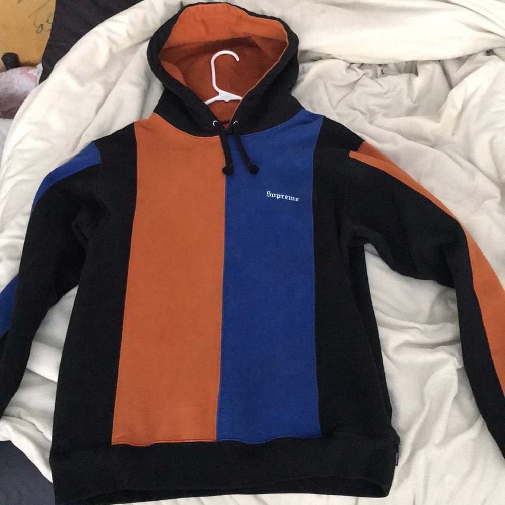 Supreme Hoodie